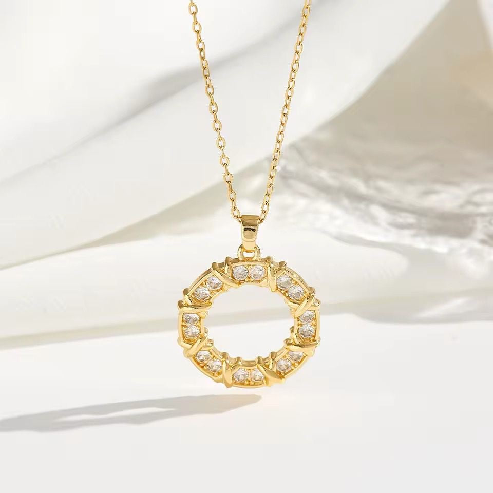 Cz Tiffany Halo Necklace -18K