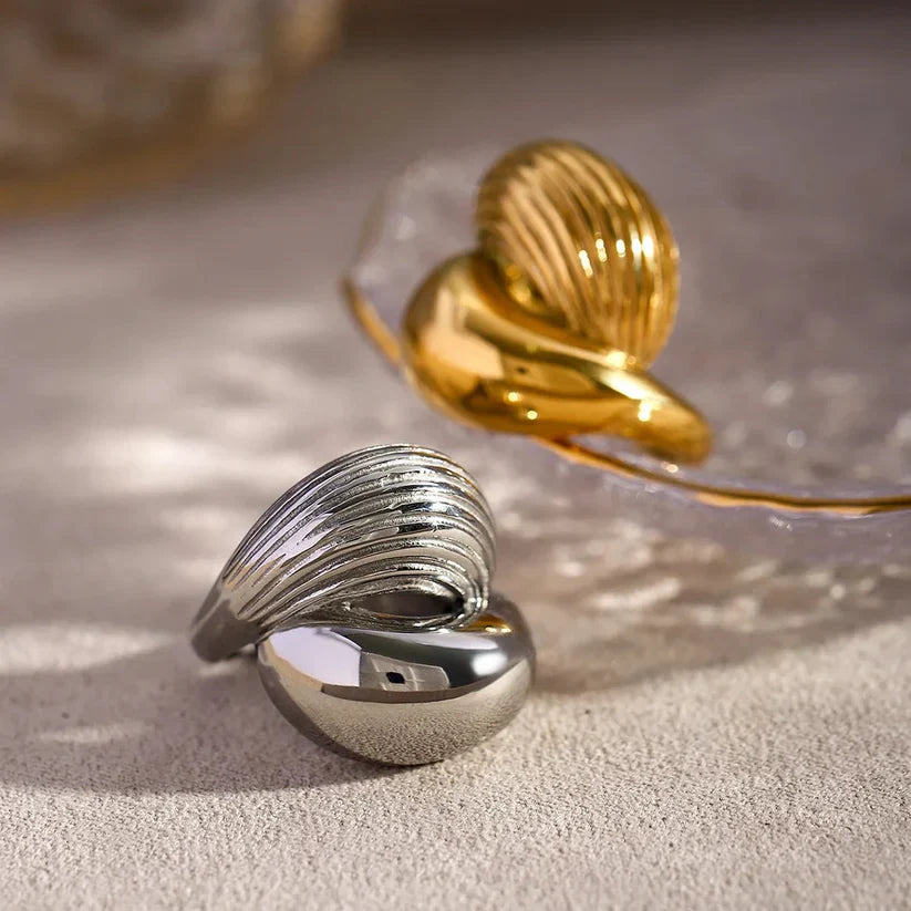 Twisted Coastal Ring -18K