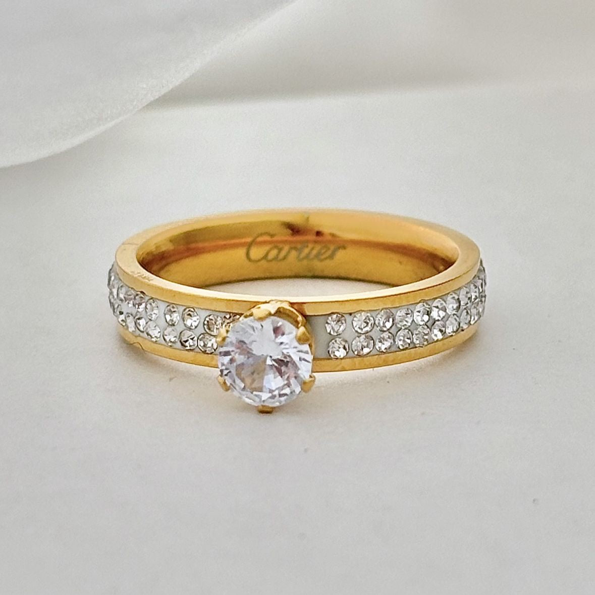 Amour Luxe Diamond Ring -18K