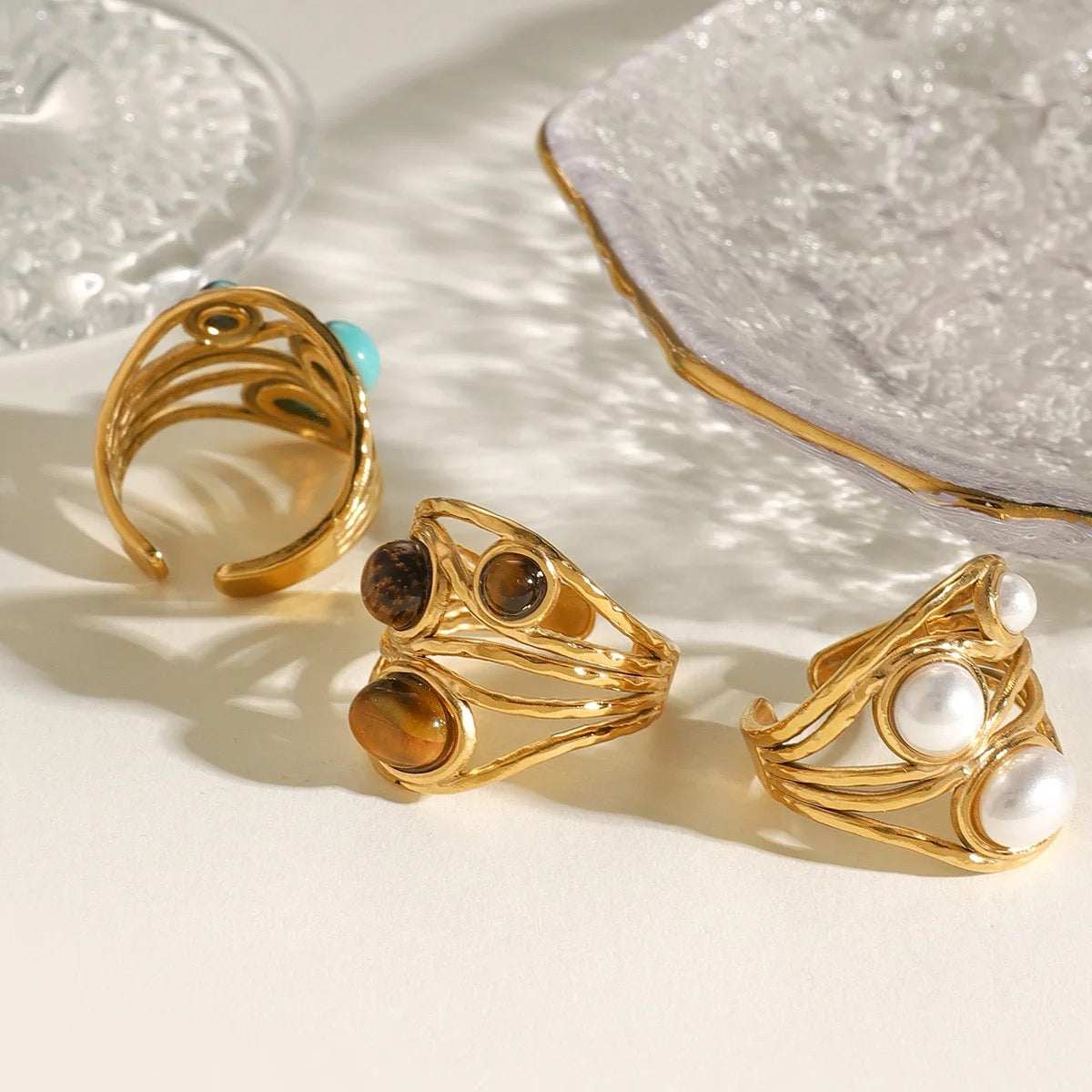 Claus Cat Eye Ring 18K
