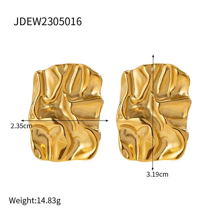 Crinkle Hammered Luxury Studs -18K