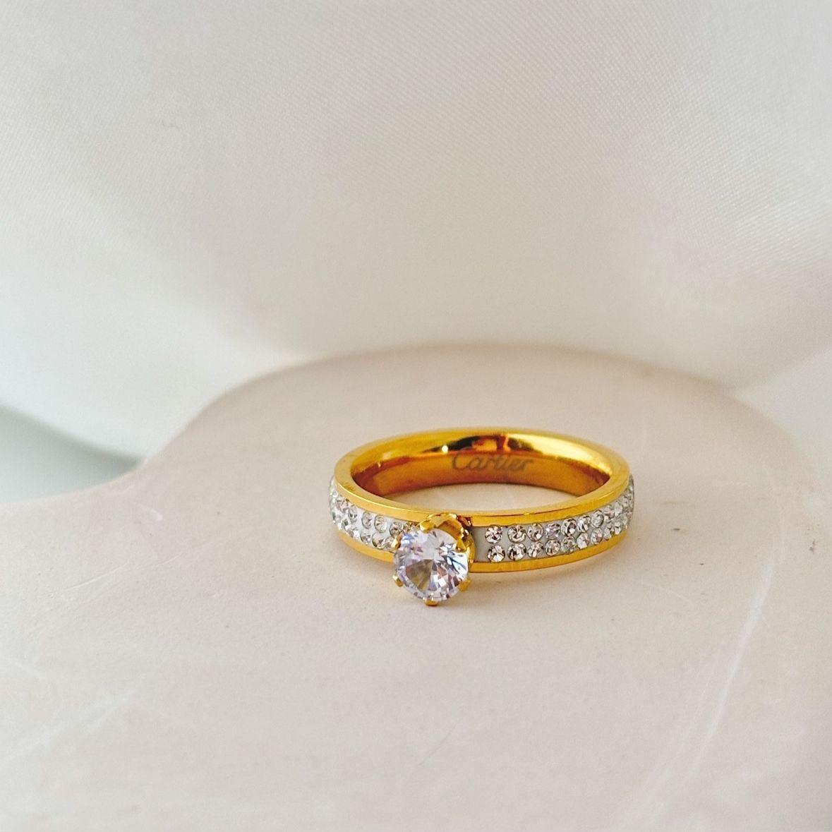 Amour Luxe Diamond Ring -18K