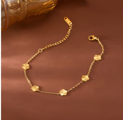 Goldie Flora Five Charms Luxury Bracelet -18K