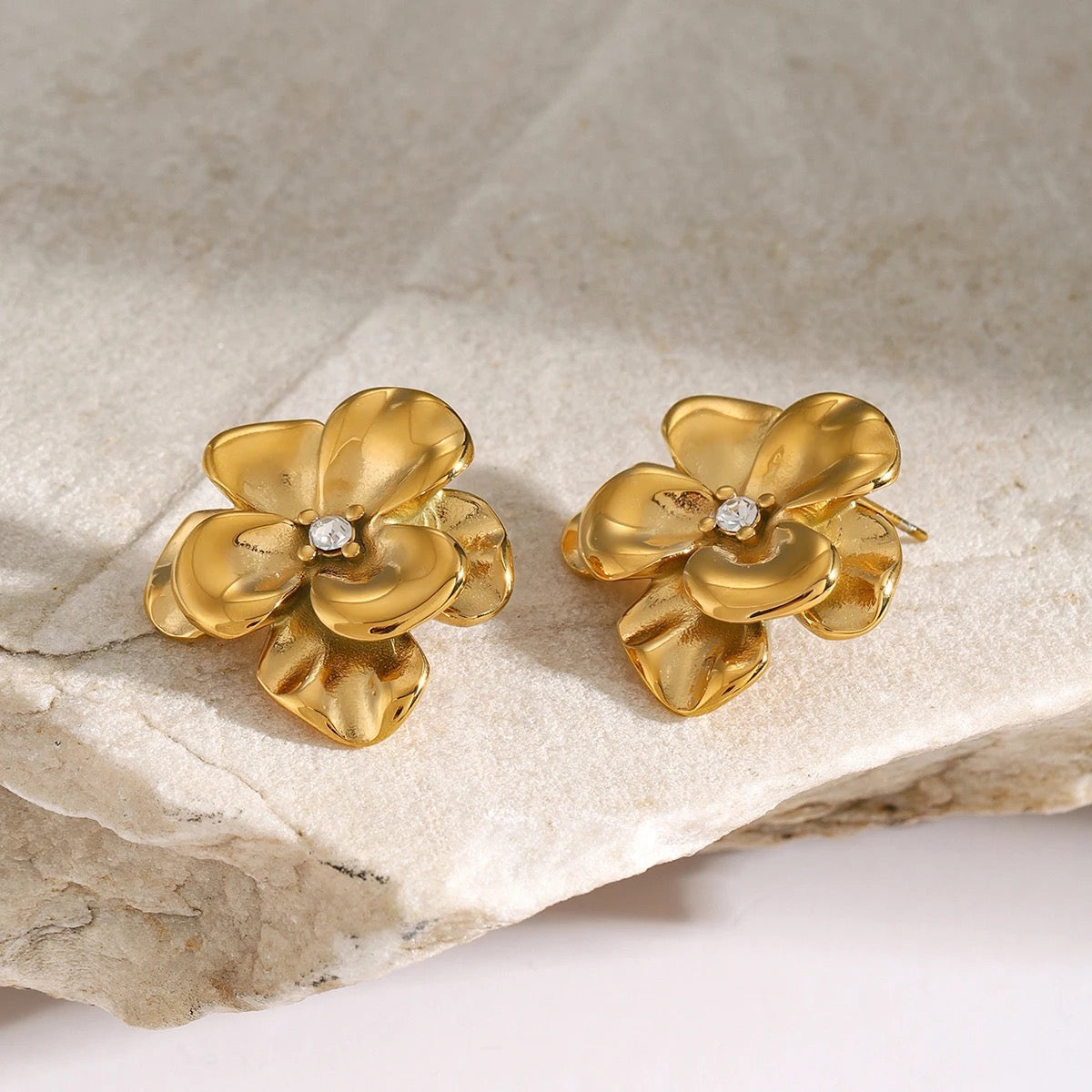 Florence Bloom Studs -18K