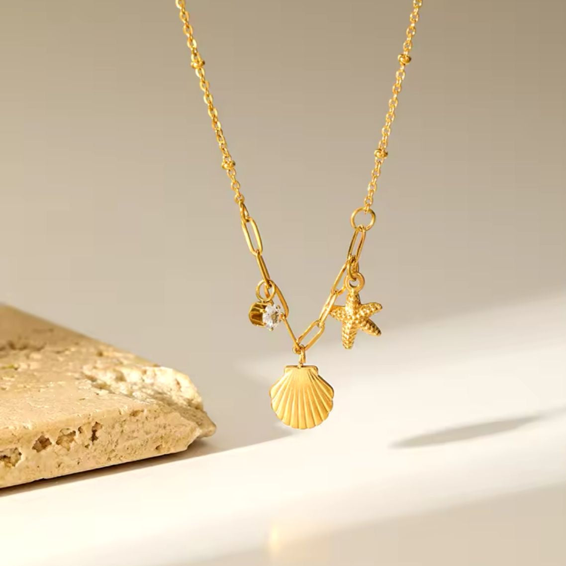 Rhode Island Charm Necklace -18K