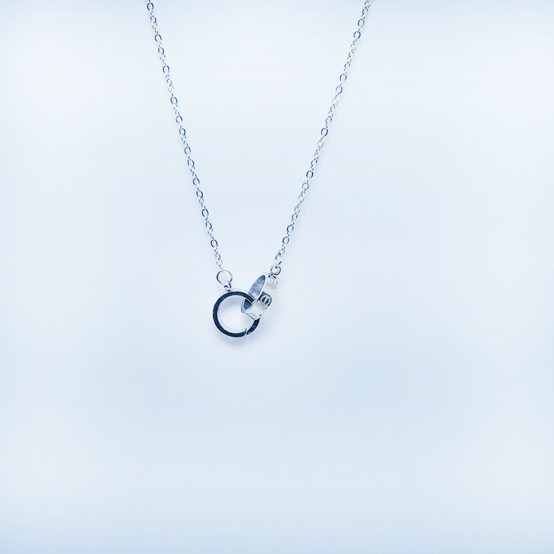 Minimalist Sterling Silver Circle Necklace