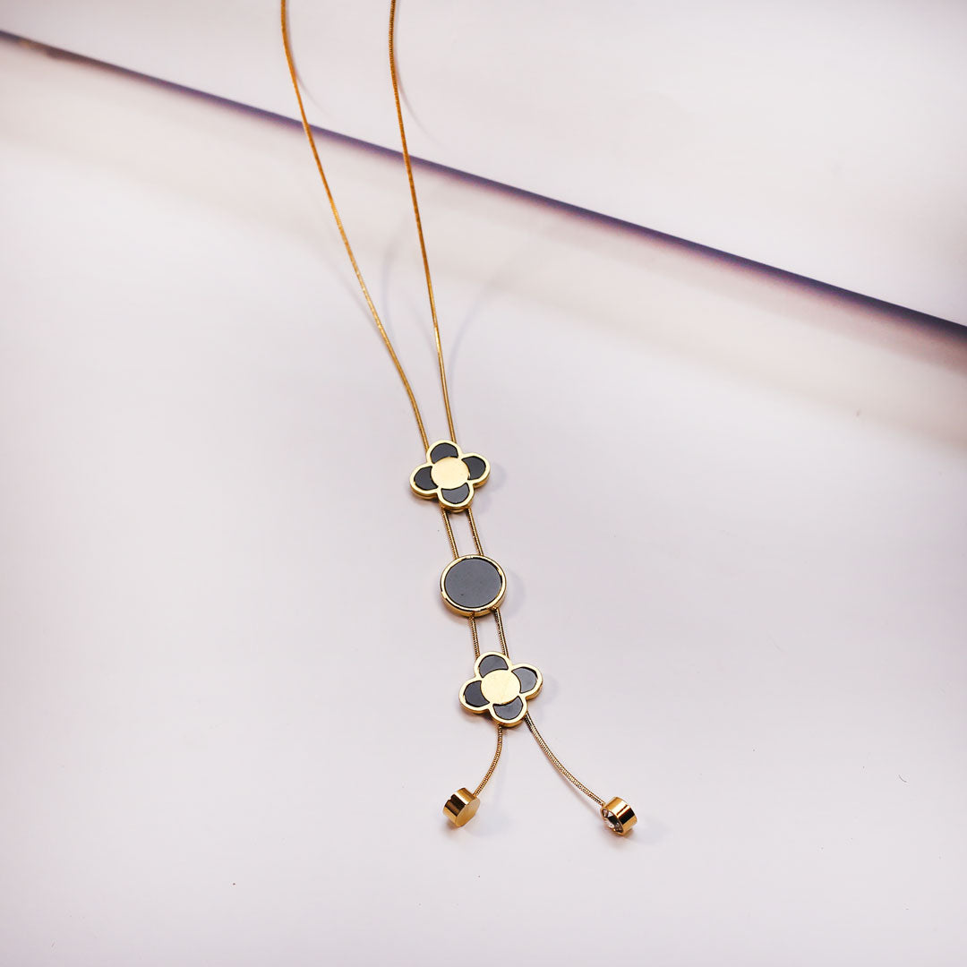 Modern Clover Pendant | Gold & Black Necklace