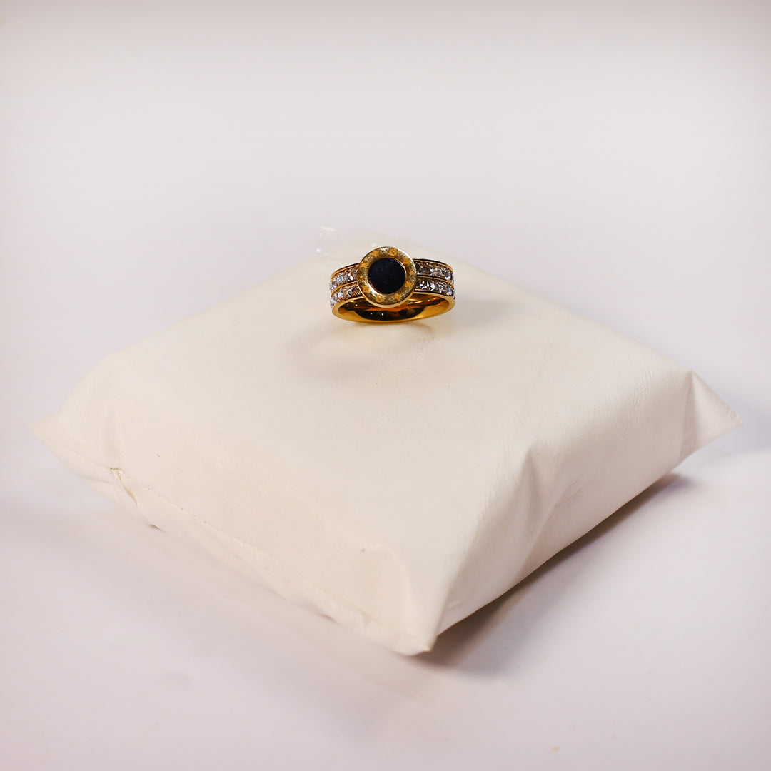 Bold Gold Ring | Black Stone & Crystal Accents