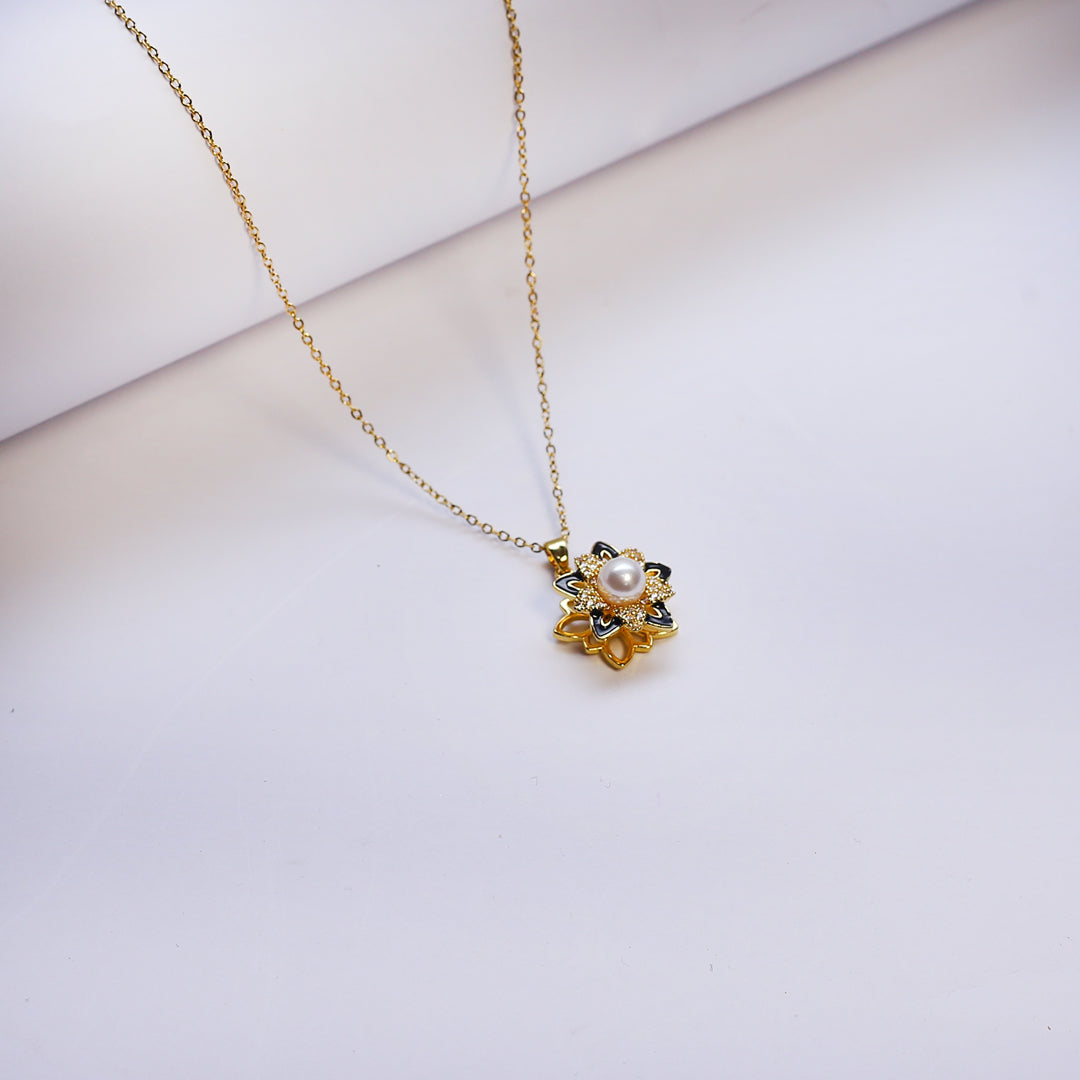 Gold Pearl Necklace | Gemstone & Crystal Accents