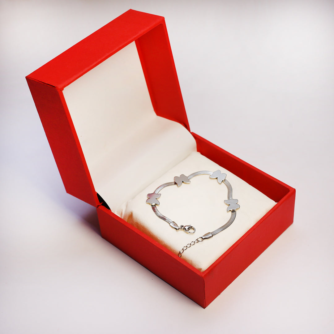 Butterfly Charm Bracelet | Everyday Elegance