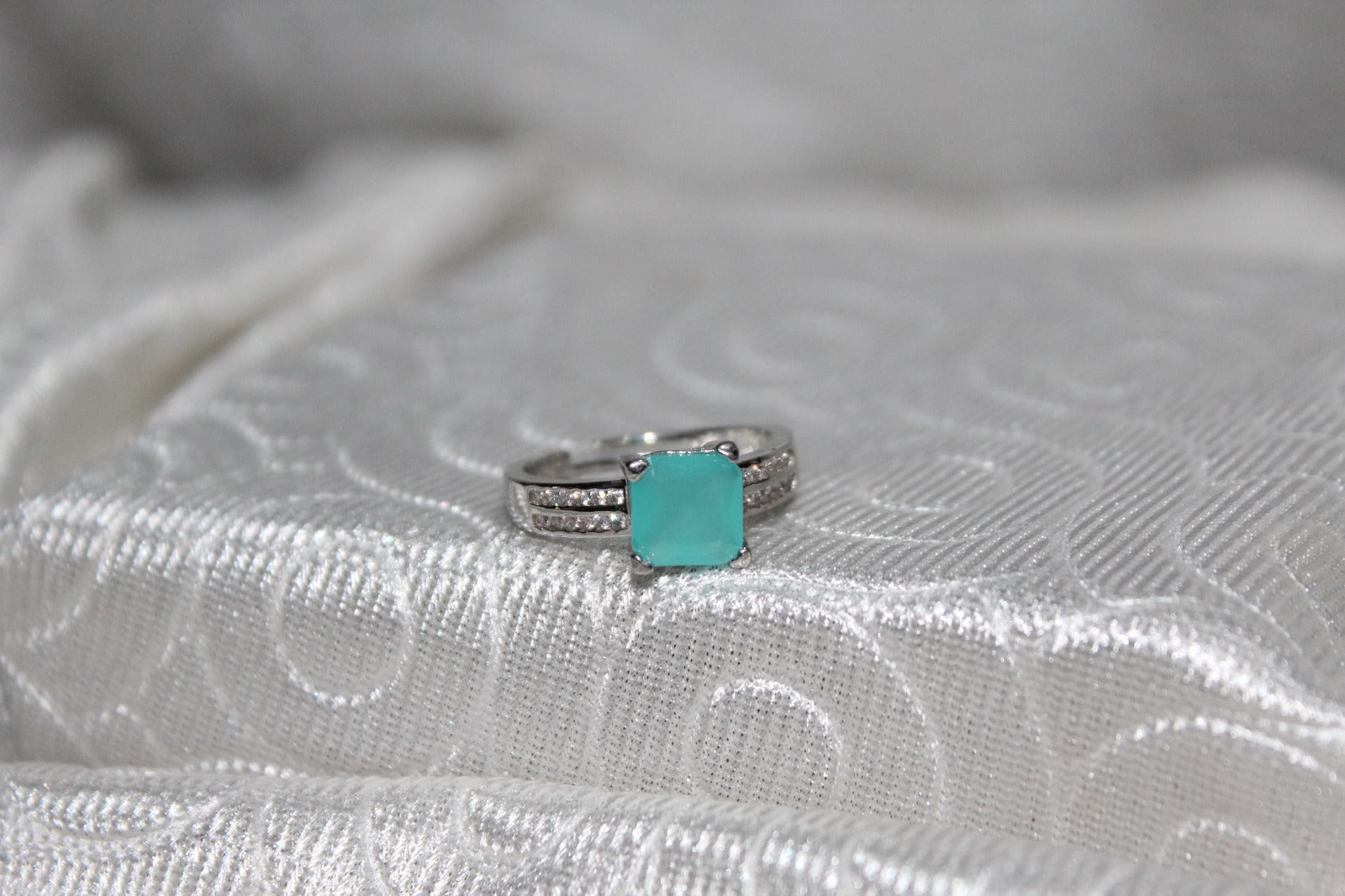 Dazzling Emerald-Cut Teal Ring